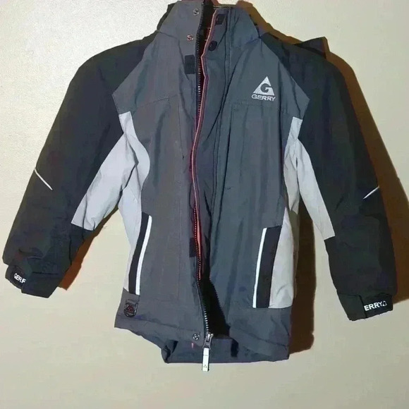 Gerry, winter snow jacket, boys XS, gray and white - Picture 2 of 6